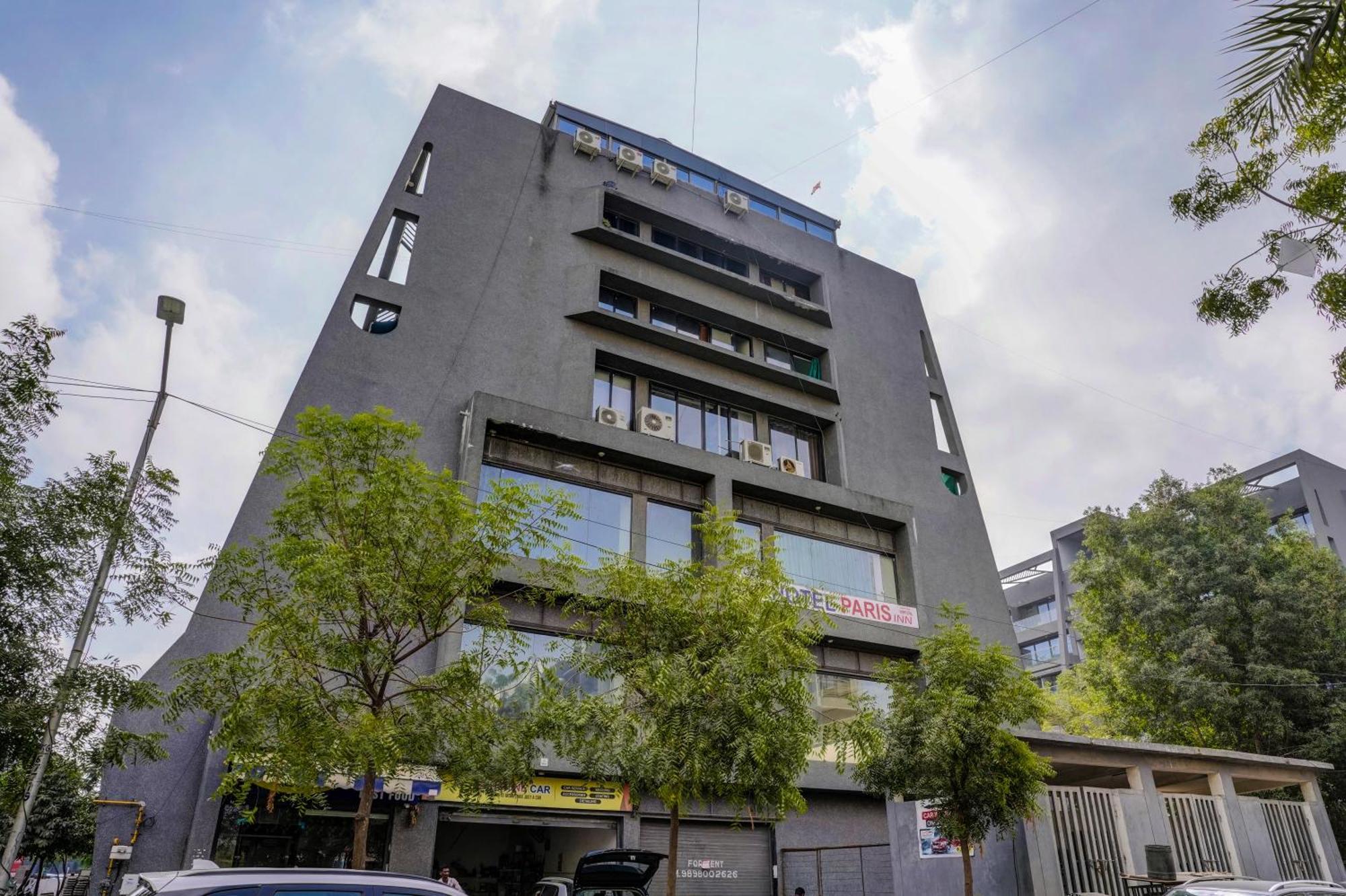 Hotel Paris Plaza Ahmedabad Eksteriør billede